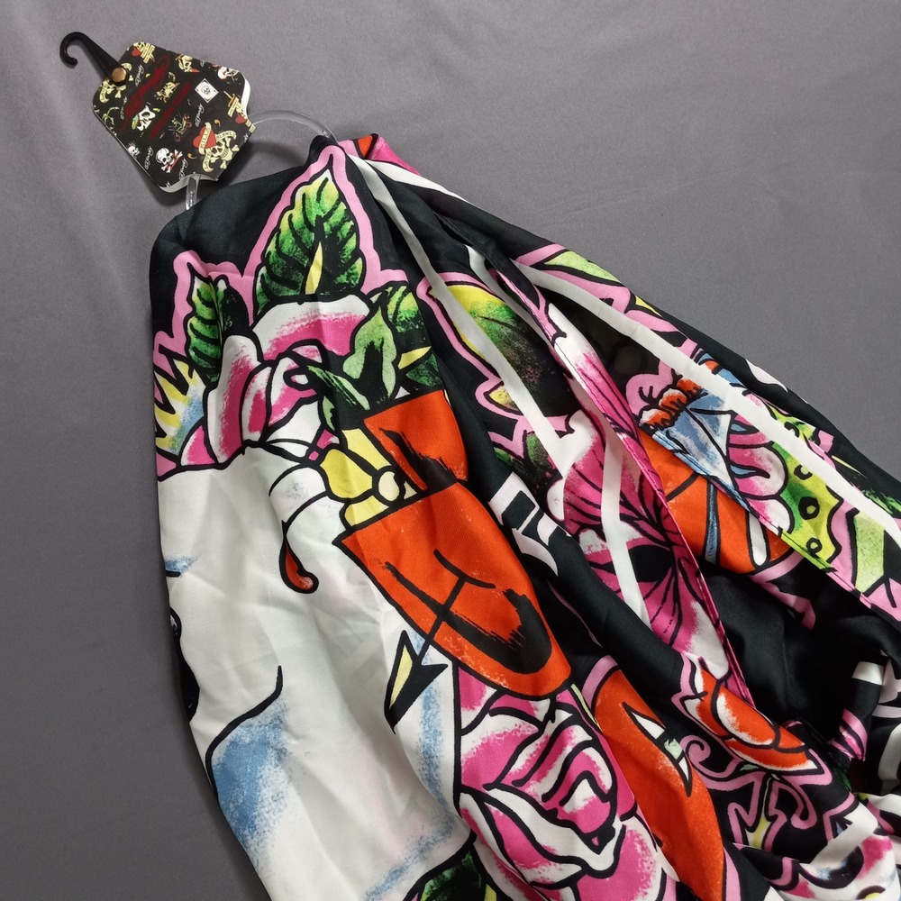 NWT Ed Hardy Tattoo Graphic Scarf Skull Heart Rose Black Pink